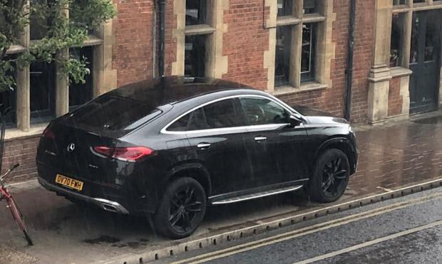 Oxford Mail: Picture: Badly Parked Oxford On Twitter