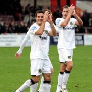 Goalscorer Simon Clist leads the Oxford United players in applauding the U’s away fans after Saturday’s 1-1 draw