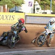 Nathan Stoneman leads Danny Phillips during Oxford Chargers' win over Armadale Devils Picture: Steve Edmunds