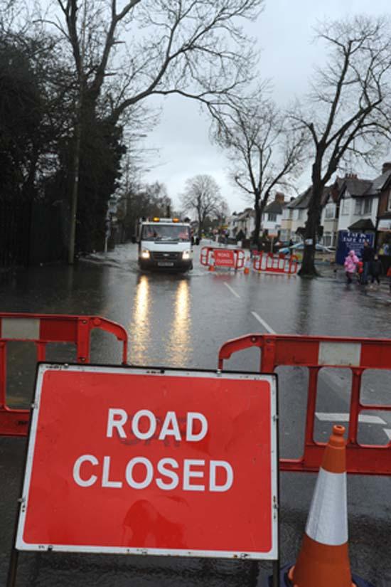 Continuing rain causes flooding across Oxfordshire.