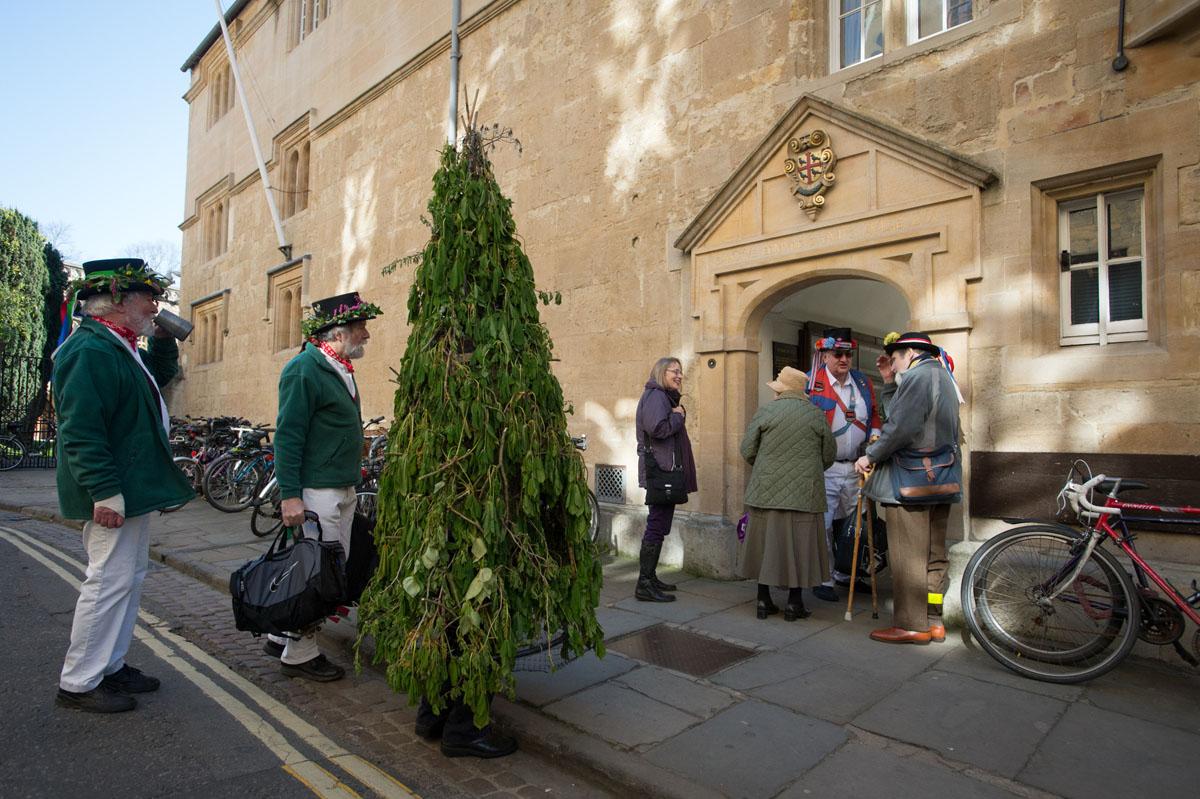 Pictures of the events taking place in Oxford on Mayday