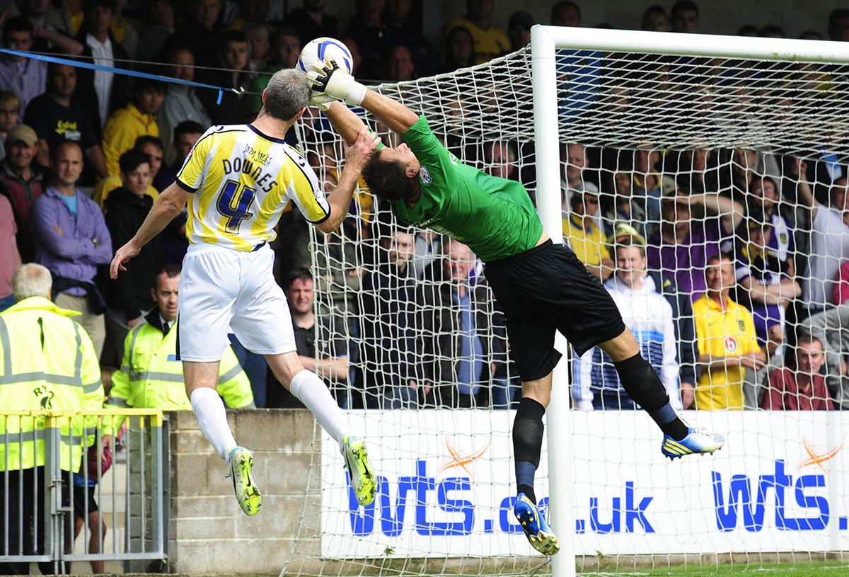 Pictures from the away game: Torquay vs. Oxford United