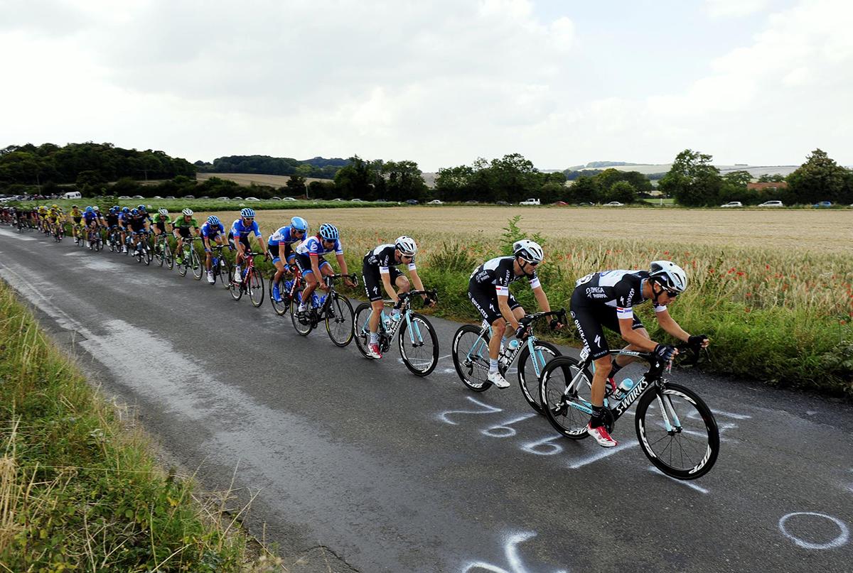 Pictures of The Tour of Britain passing through Wantage and Blewbury today.