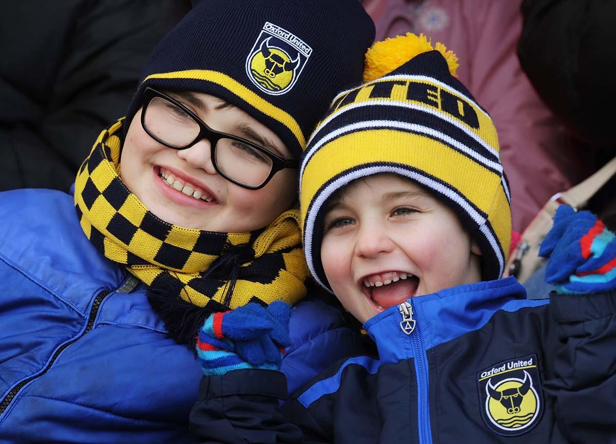 Oxford United v Mansfield Town IN PICTURES
