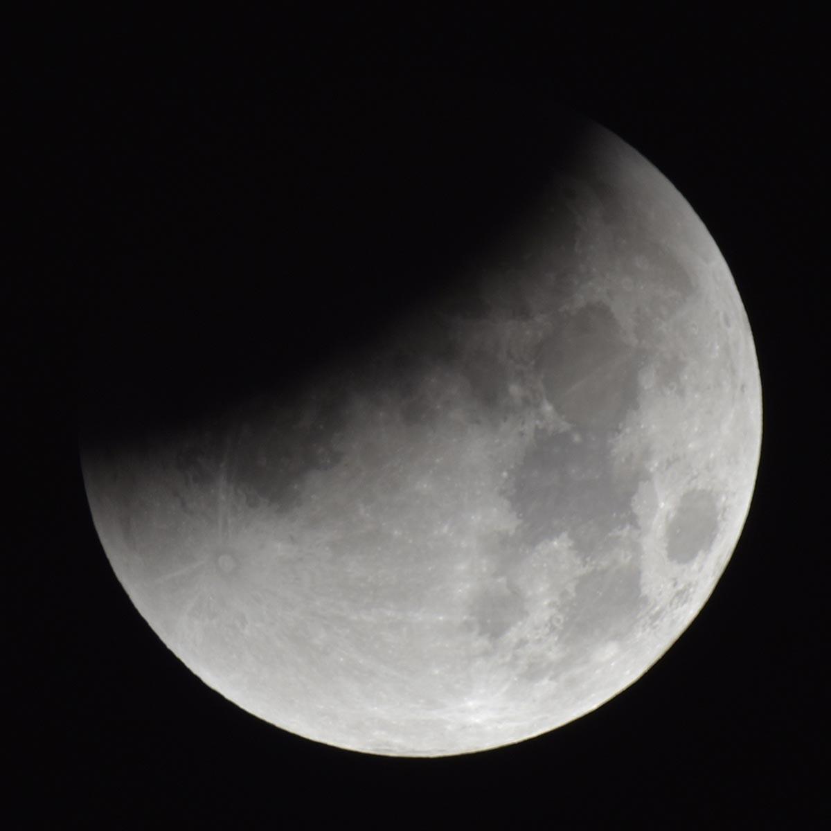 Blood Moon Lunar Eclipse by Mark Hemsworth