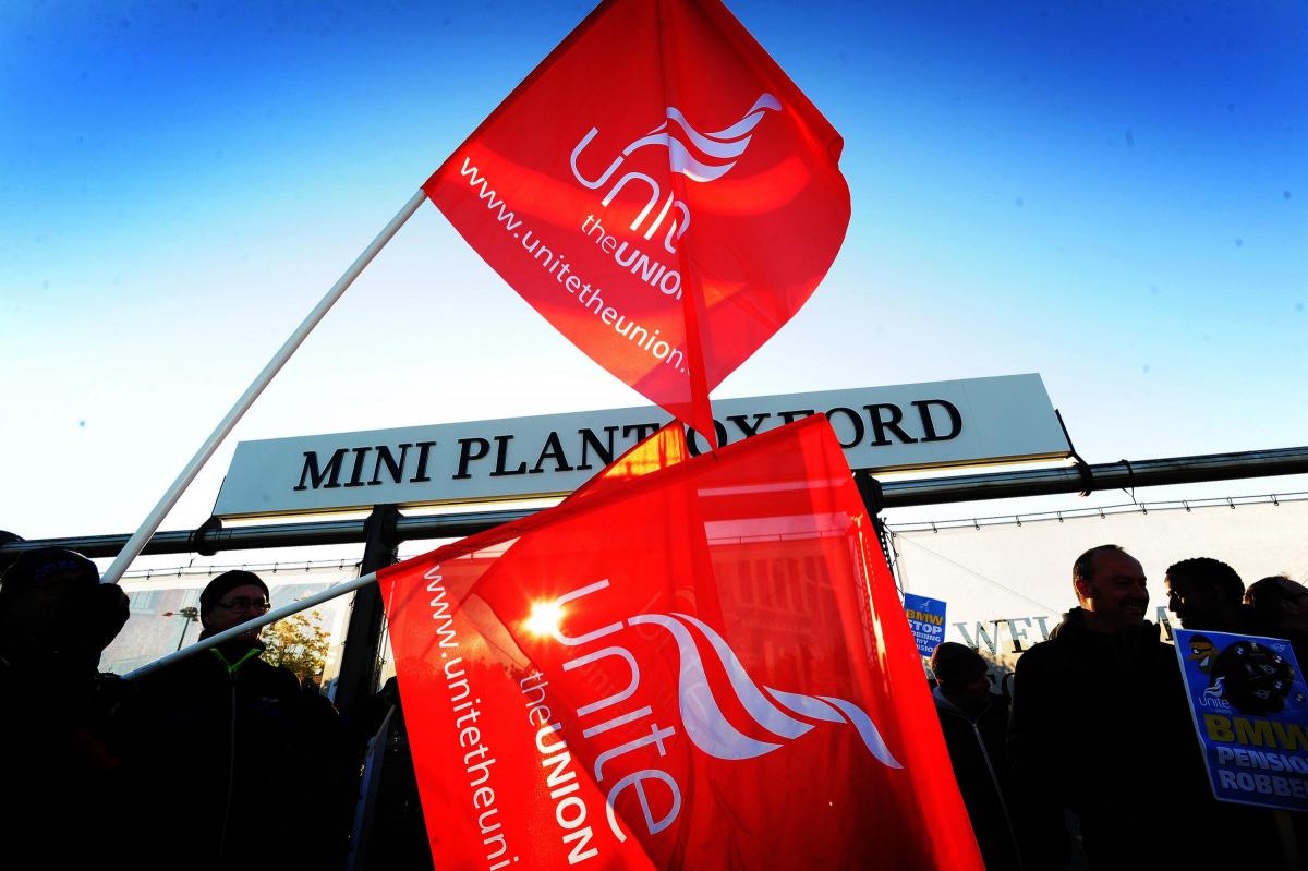 Mini workers strike at Cowley Plant