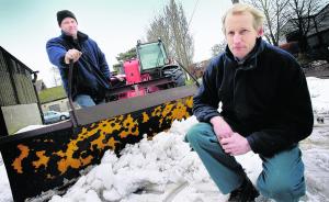 Farm manager Nick Cobbold and driver Jon Holmes