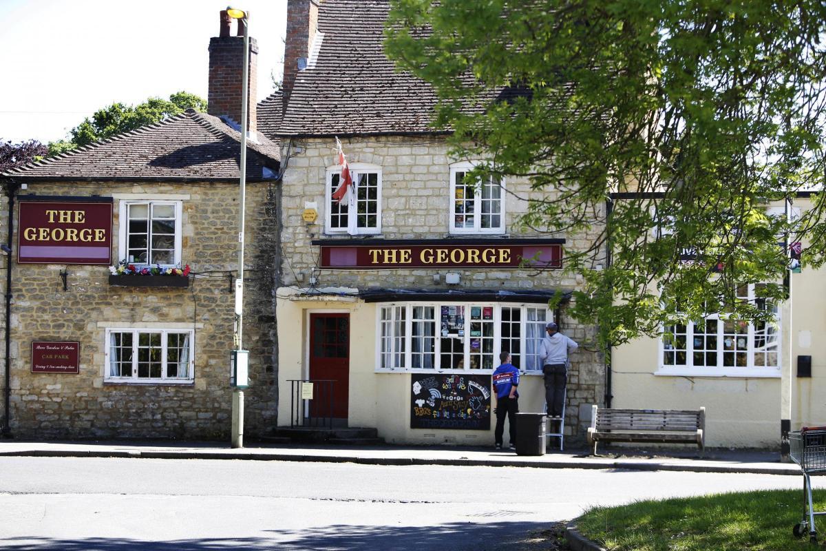 George Inn: Beer garden building plans changed after backlash - Vimarsana News