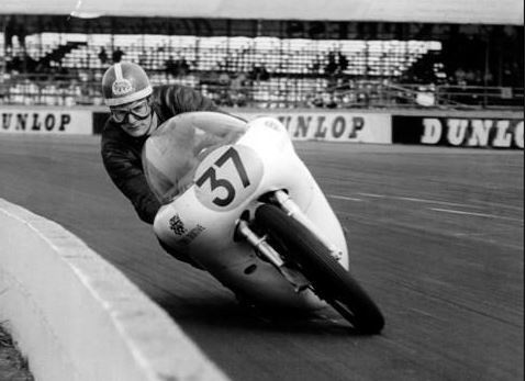 Mike Hailwood at Stowe Corner at Silverstone in 1960