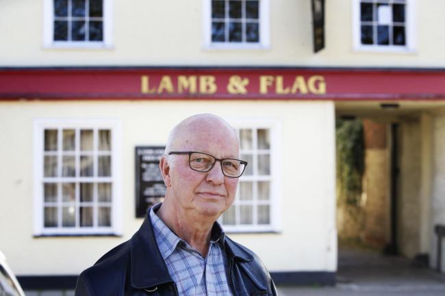 Dave Richardson of Oxford CAMRA outside The Lamb & Flag in St Giles