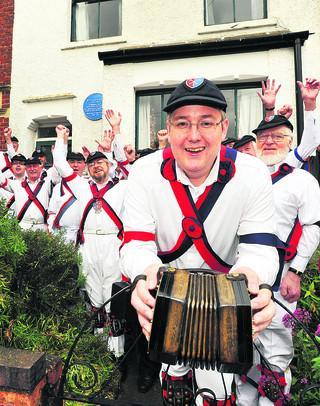 Chris Kimber-Nickelson with fellow members of Headington Quarry Morris at the unveiling of a blue plaque for William Kimber in 2011