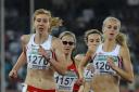 Hannah England (right) races against teammate Emma Jackson in the 800m final at Delhi 2010. England finished fifth, but is just running her preferred 1,500m distance this time