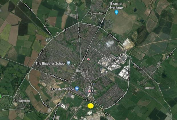Oxford Mail: Yellow spot marks Graven Hill, Bicester - the site chosen for the super surgery. Google Maps.