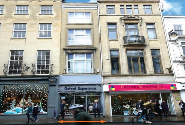 Oxford Mail: 8 High Street, Oxford, is up for auction by Acuitus at a guide price of £750,000 - £780,000.