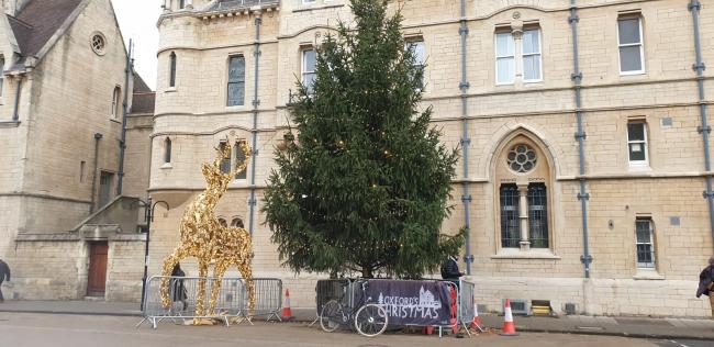 Christmas is coming! Pictures show the first signs of markets in Oxford
