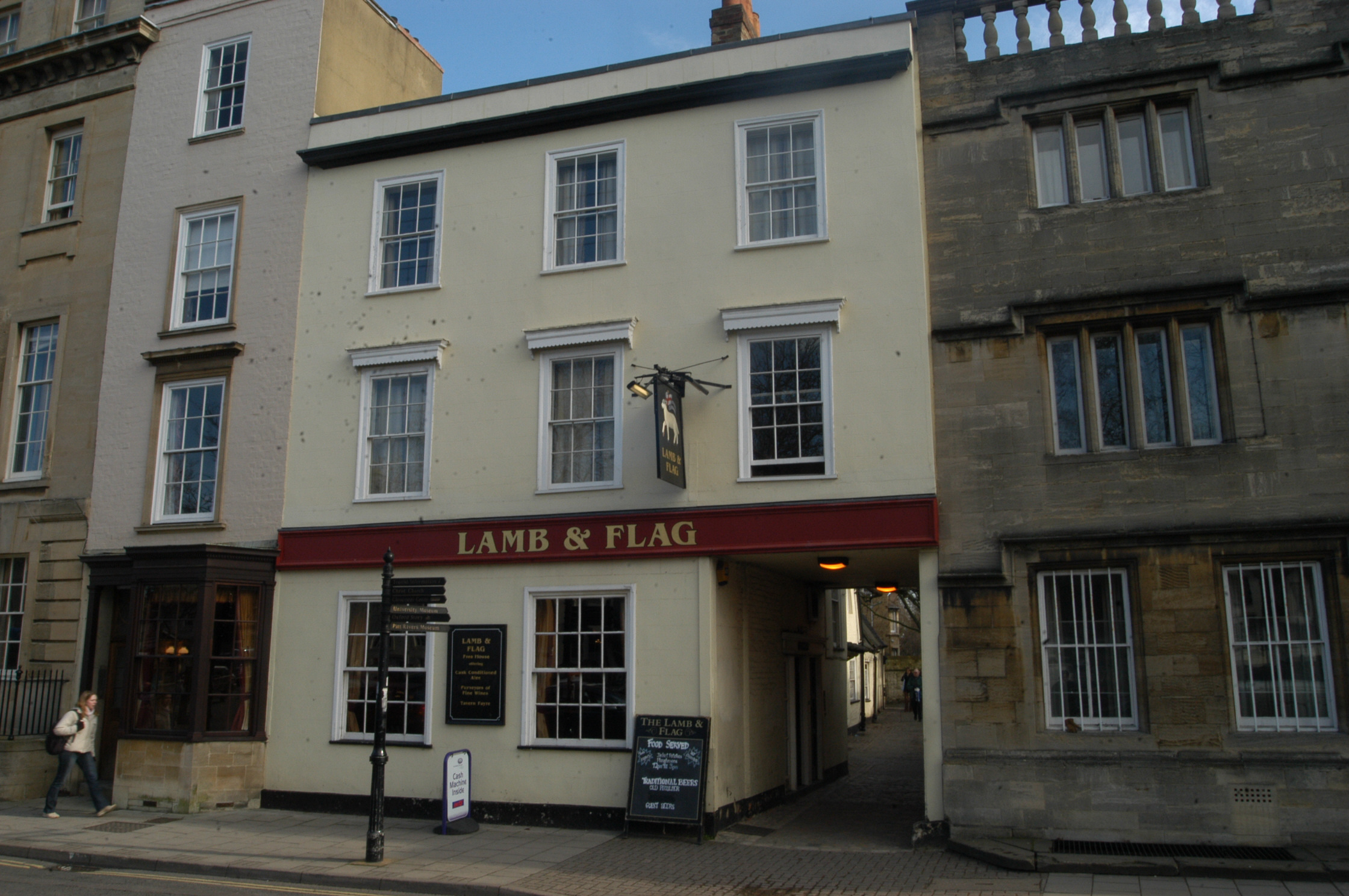 Historic Lamb & Flag pub in Oxford now has reopening date - Vimarsana News