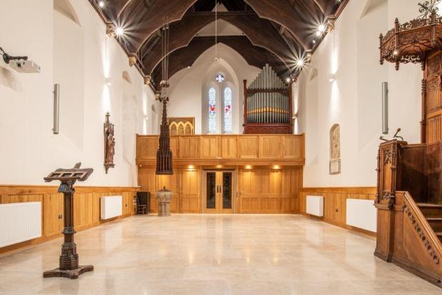 Oxford Mail: St Mary and St Nicholas Church, Littlemore – interior 