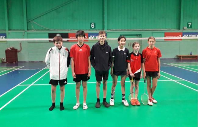 Some of Oxfordshire’s Under 14s in Buckinghamshire, from left: Ethan Soanes, Ryan Tao, Jamie Wakefield, Raveen Phan Purba, Grace Needell and Maya Cawte Picture: Rob Wakefield