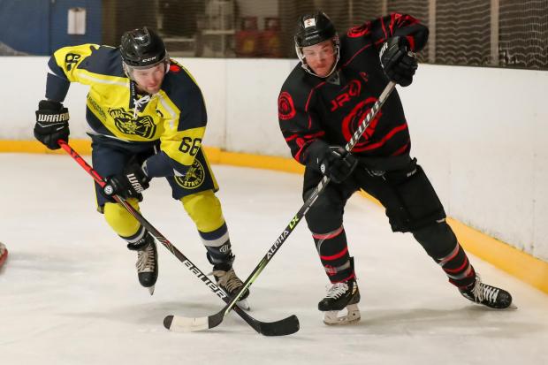 Oxford City Stars ended a tough week on a high with an excellent win over Solent Devils Picture: Paul Foster