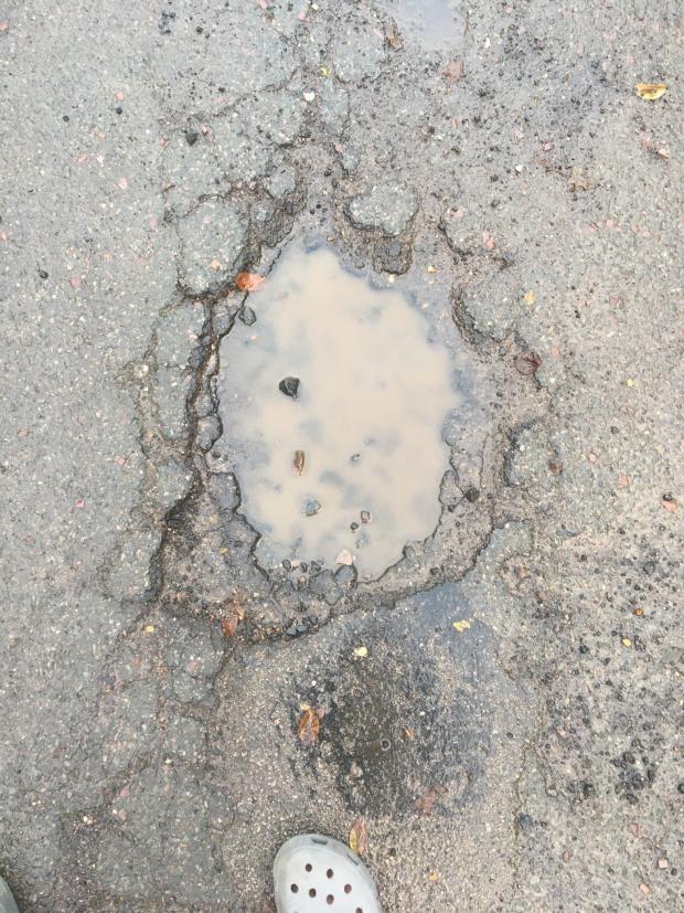 Oxford Mail: Pothole in Warwick Street
