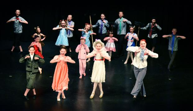 Oxford Mail: Song and dance group Fusion Arts Academy 