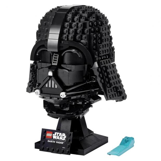Oxford Mail: LEGO Star Wars Darth Vader Helmet Set (IWOOT)