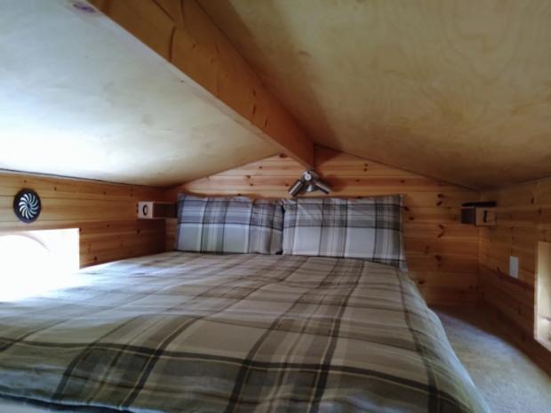 Oxford Mail: The space comes with a double bed. Picture: AirBnB