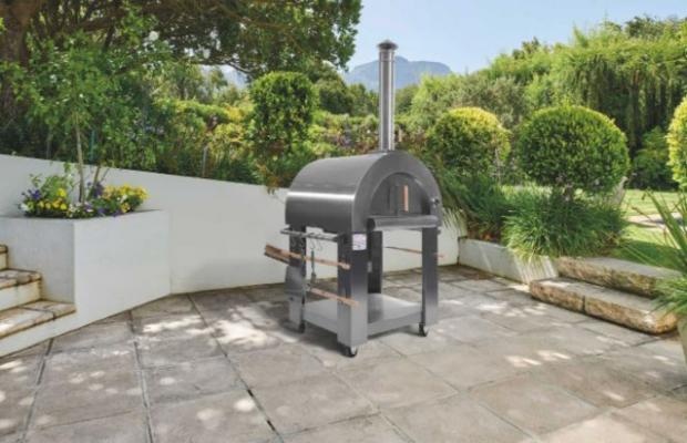 Oxford Mail: Fire King Large Pizza Oven (Aldi)
