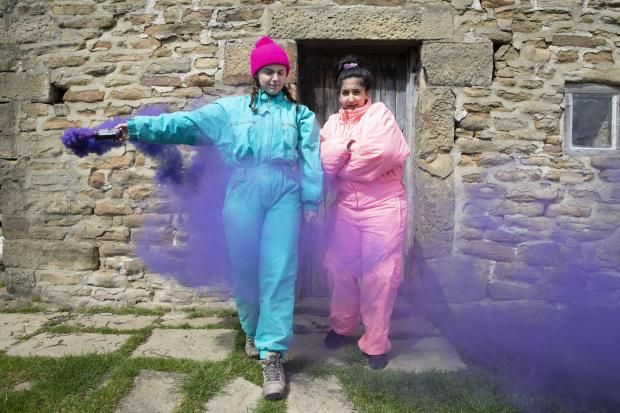 Oxford Mail: Gurjot Dhaliwal and Harriet Waters as Priya and Lou in SHEWOLVES