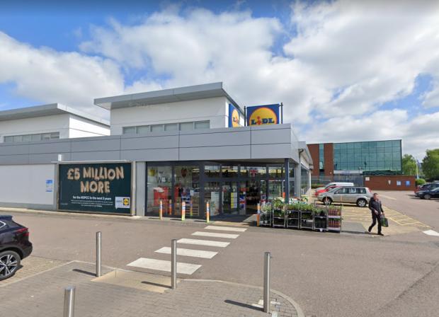 Oxford Mail: Lidl already has one store in Oxford on Watlington Road. Picture: Google Maps