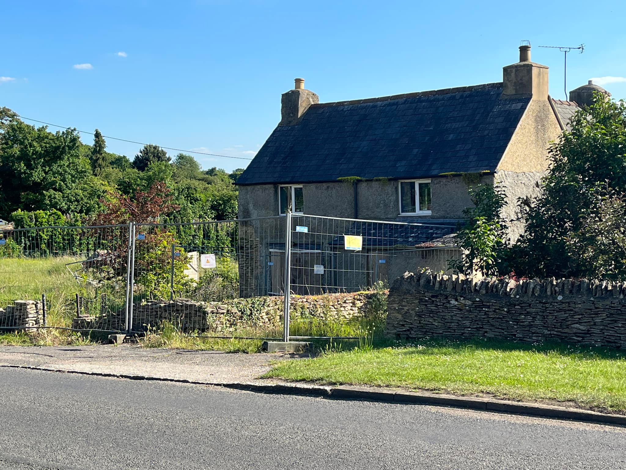 Plea to help save cottage that is part of &#039rapid disappearing town&#039s heritage&#039