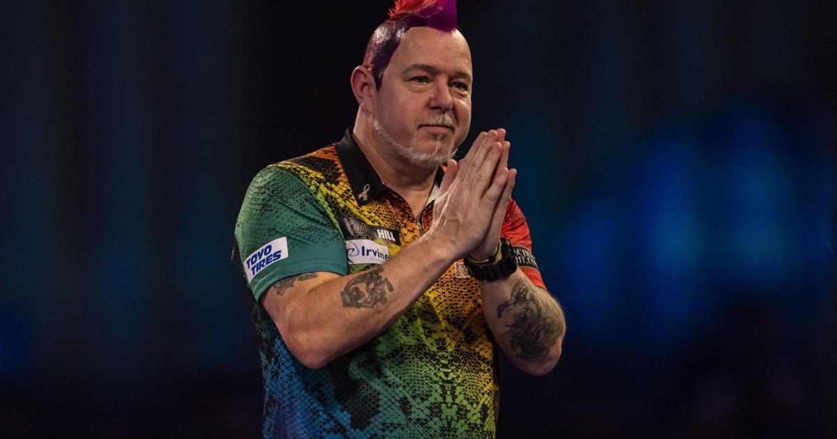 Peter Wright goes the distance before seeing off Krzysztof Ratajski in Blackpool - Vimarsana News