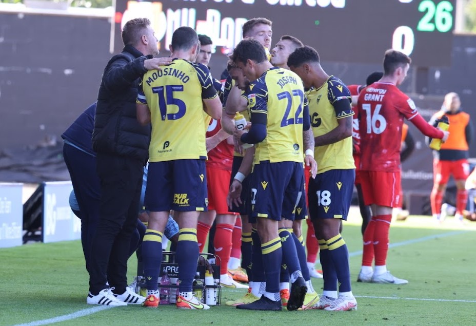 Oxford United boss Karl Robinson reacts to MK Dons defeat in League One