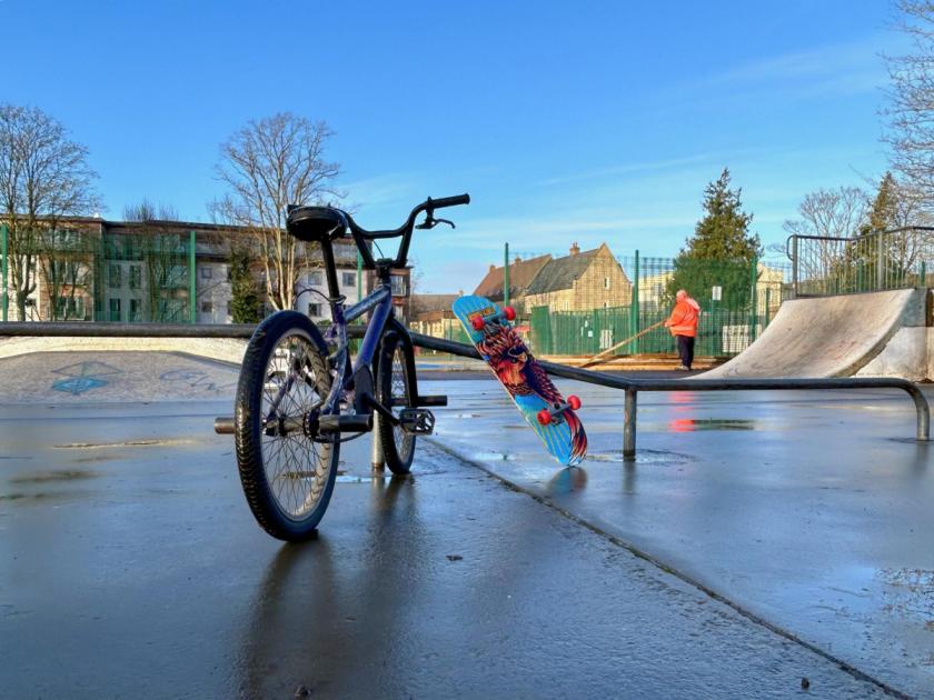 Die Arbeiten an einem verbesserten Skatepark im Wert von 58.000 £ beginnen in Witney
