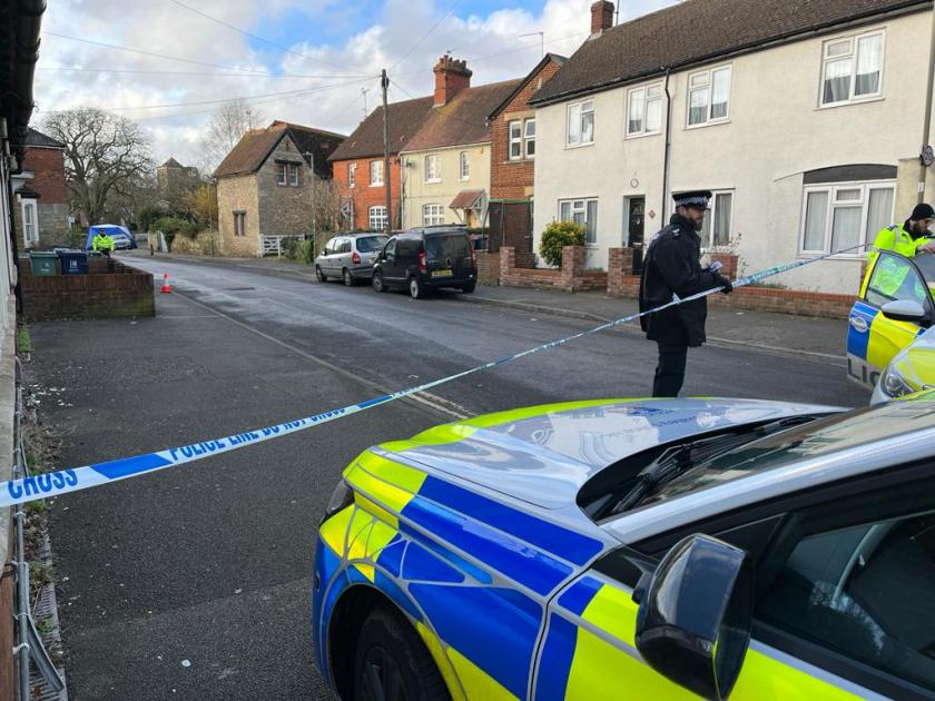 Oxford: Three more arrests after Littlemore double stabbing 