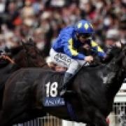 Kingsgate Native holds off War Artist in the Golden Jubilee Stakes