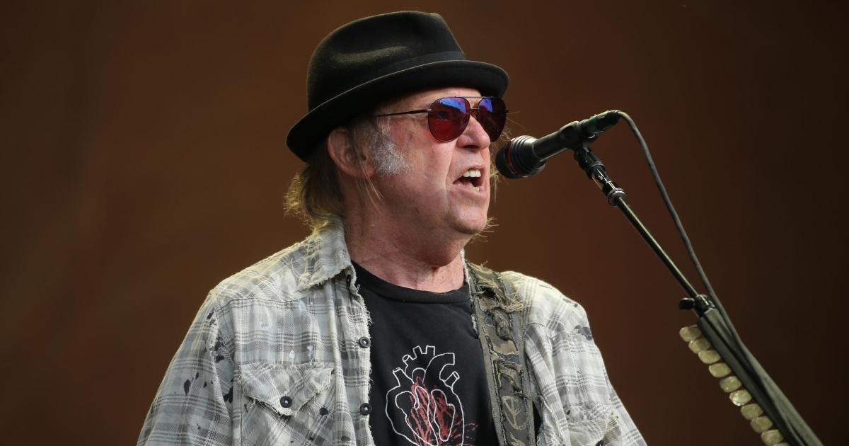 Neil Young und Elvis Costello für Blenheim Palace angekündigt