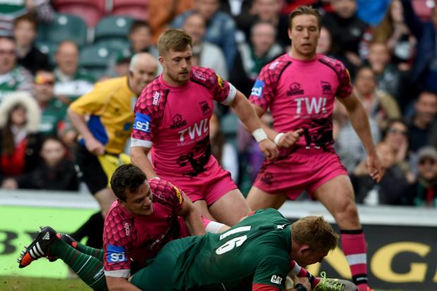 Tom Youngs dives over for Leicester Tigers’ final try against London Welsh                    Picture: Getty Images