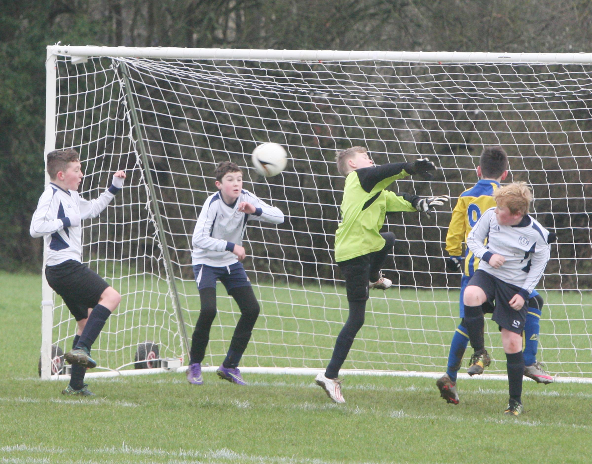 FOOTBALL: Jack McEwan scores five as Summertown Tigers roar to victory over Wantage Town Juniors