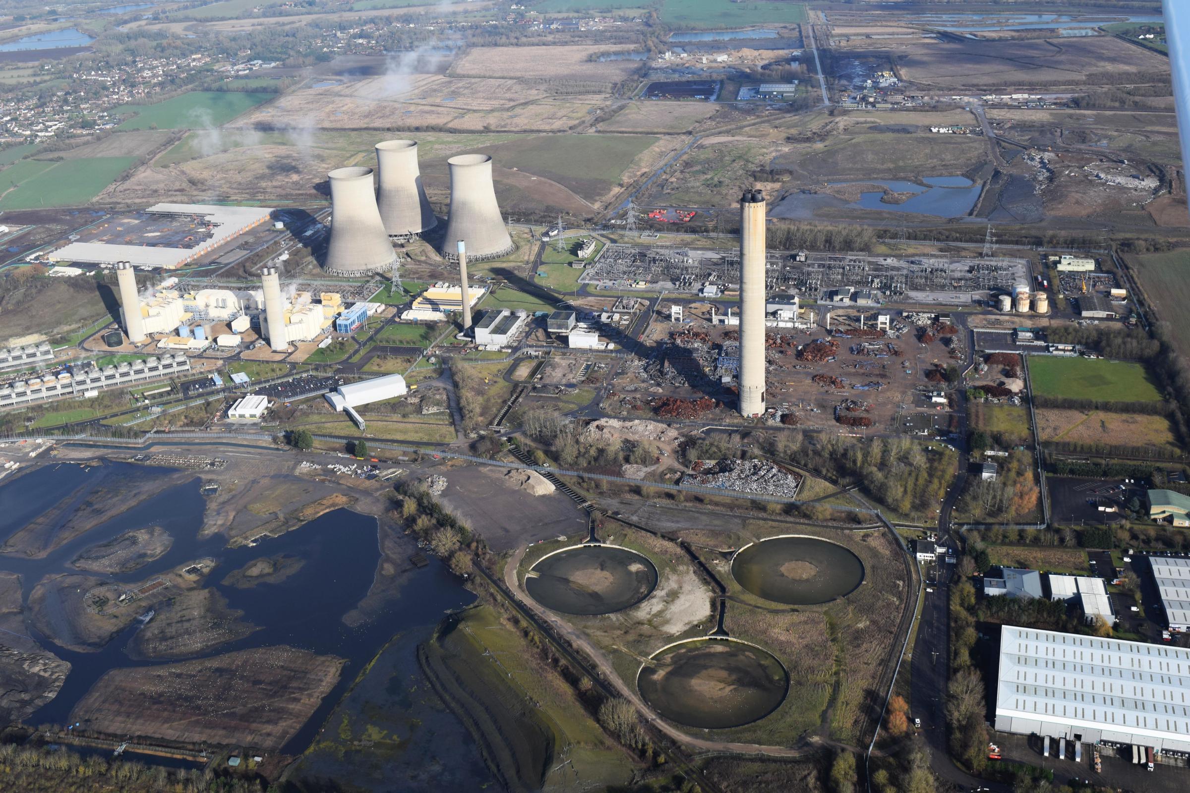 Didcot Power Station aerial taken by Lee Ingram of Air Experience.
